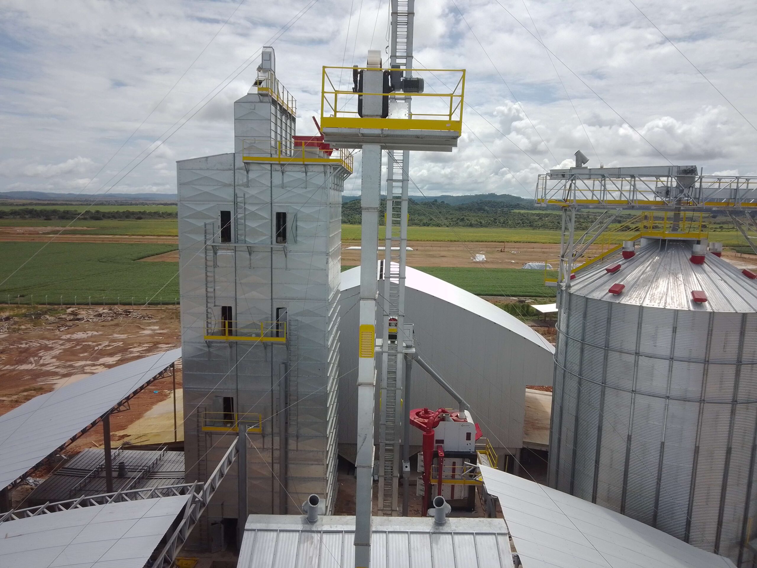 OBRA - FAZENDA GUARIBA - VILA RICA-MT